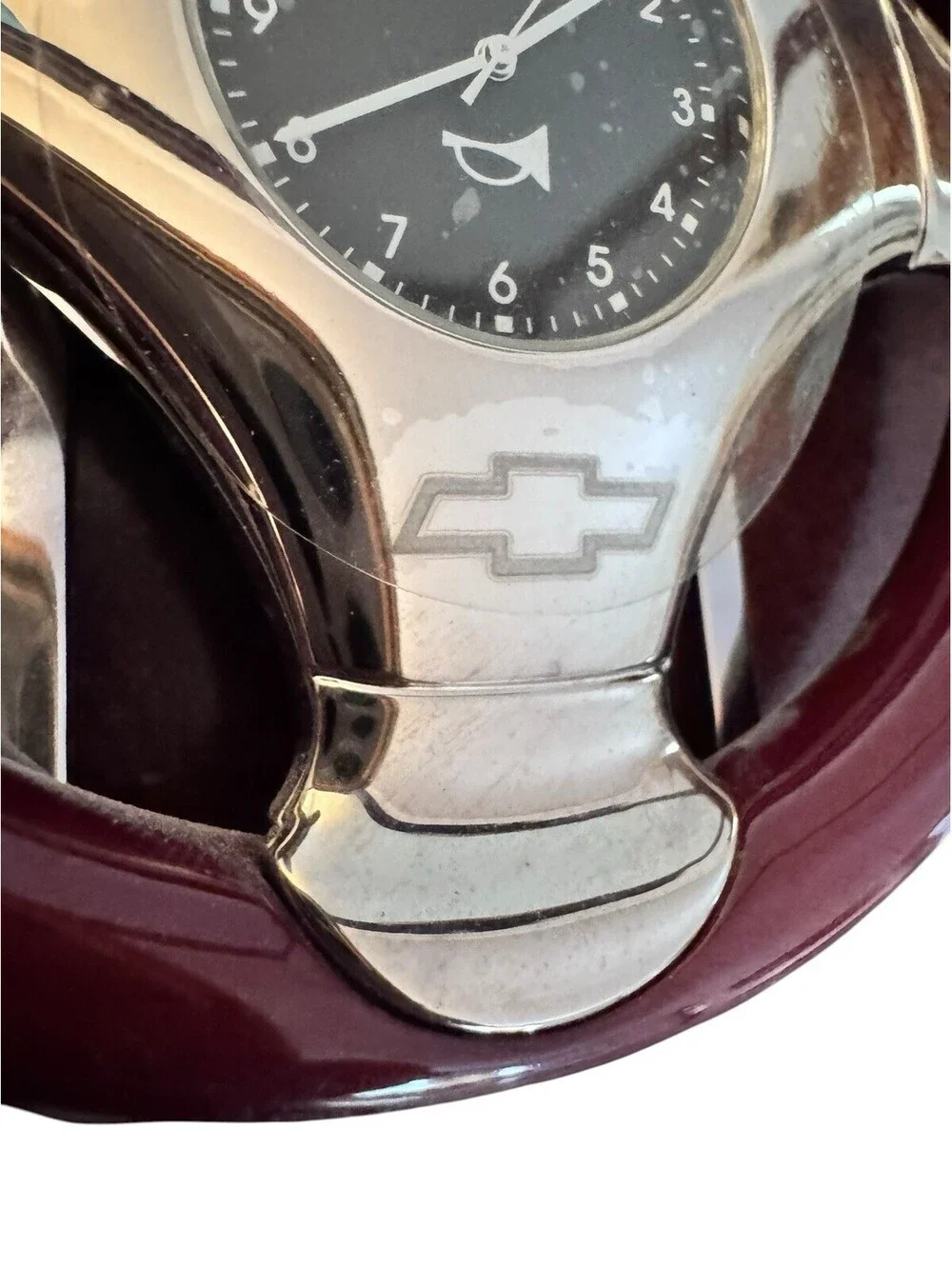 Vintage Chevrolet Mahogany Wood and Chrome Steering Wheel Desk Clock